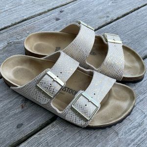 39 size, Birkenstock. Very lightly used